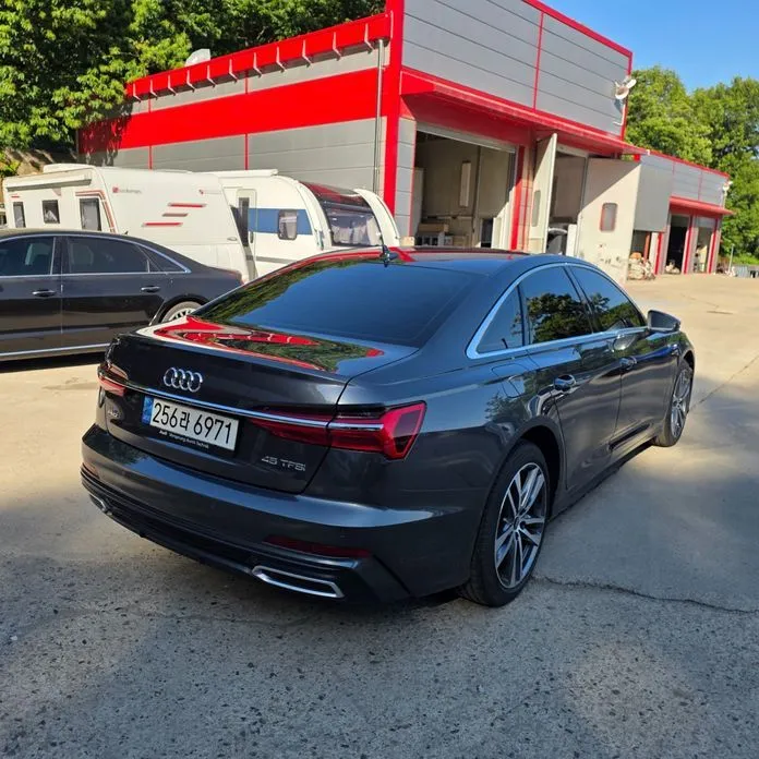Audi A6 — фото 5