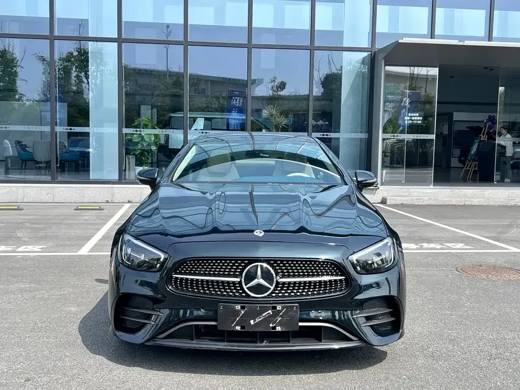 Mercedes-Benz E-Class (Import) — фото 4