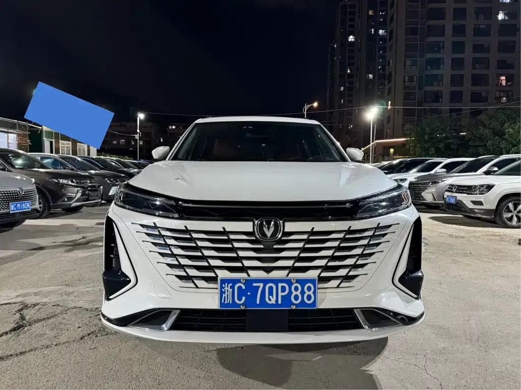 Changan CS75PLUS — фото 6