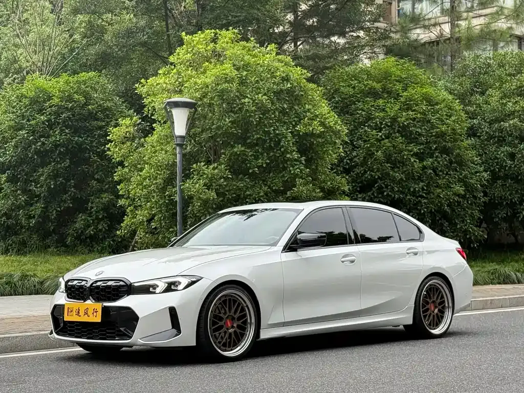 BMW 3 Series — фото 1