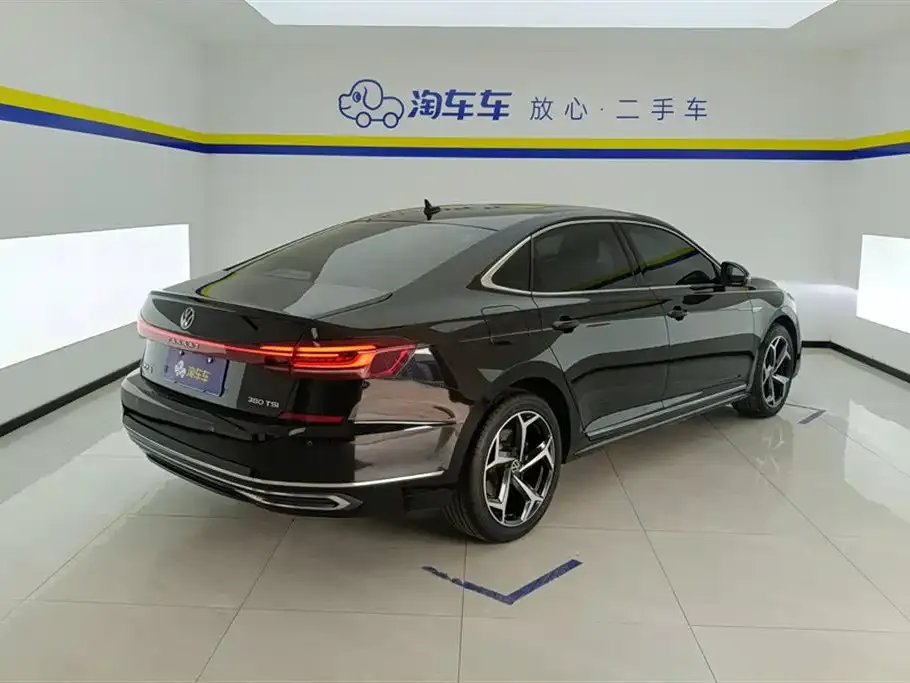 Volkswagen Passat — фото 4