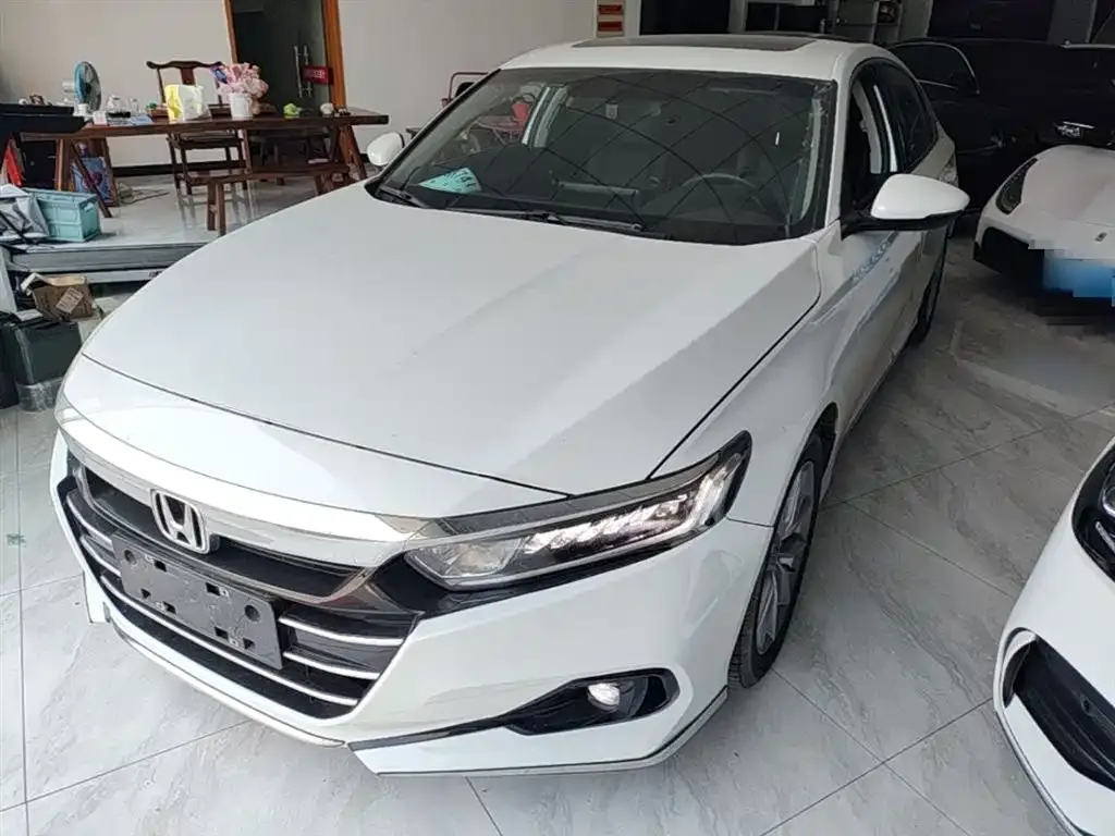 Honda Accord — фото 4