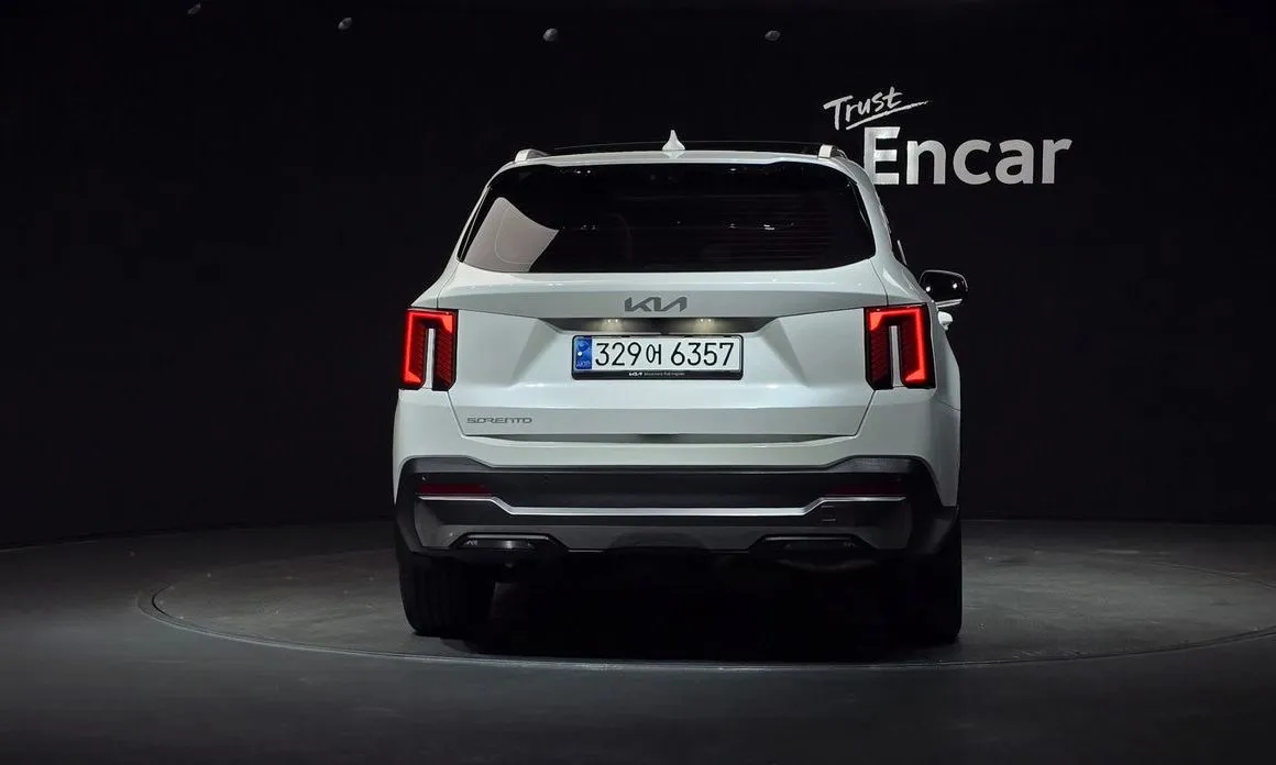 Kia Sorento — фото 3