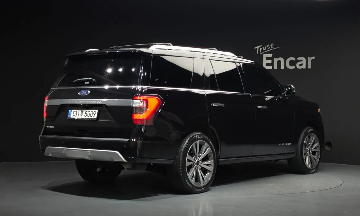 Ford Expedition — фото 4