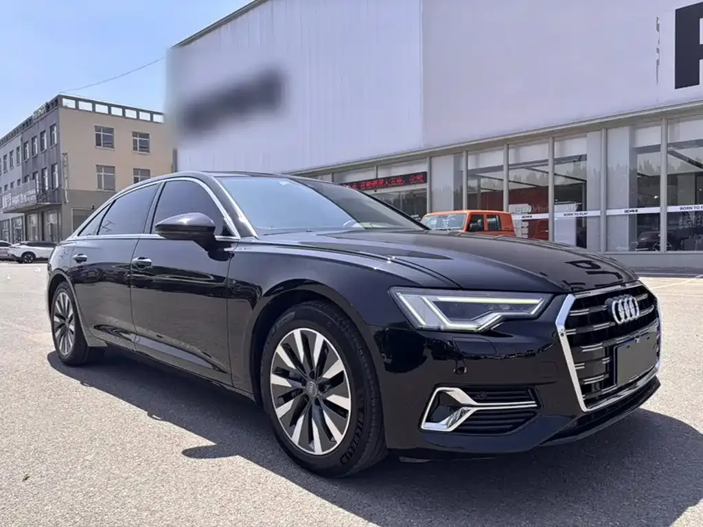 Audi A6L — фото 2