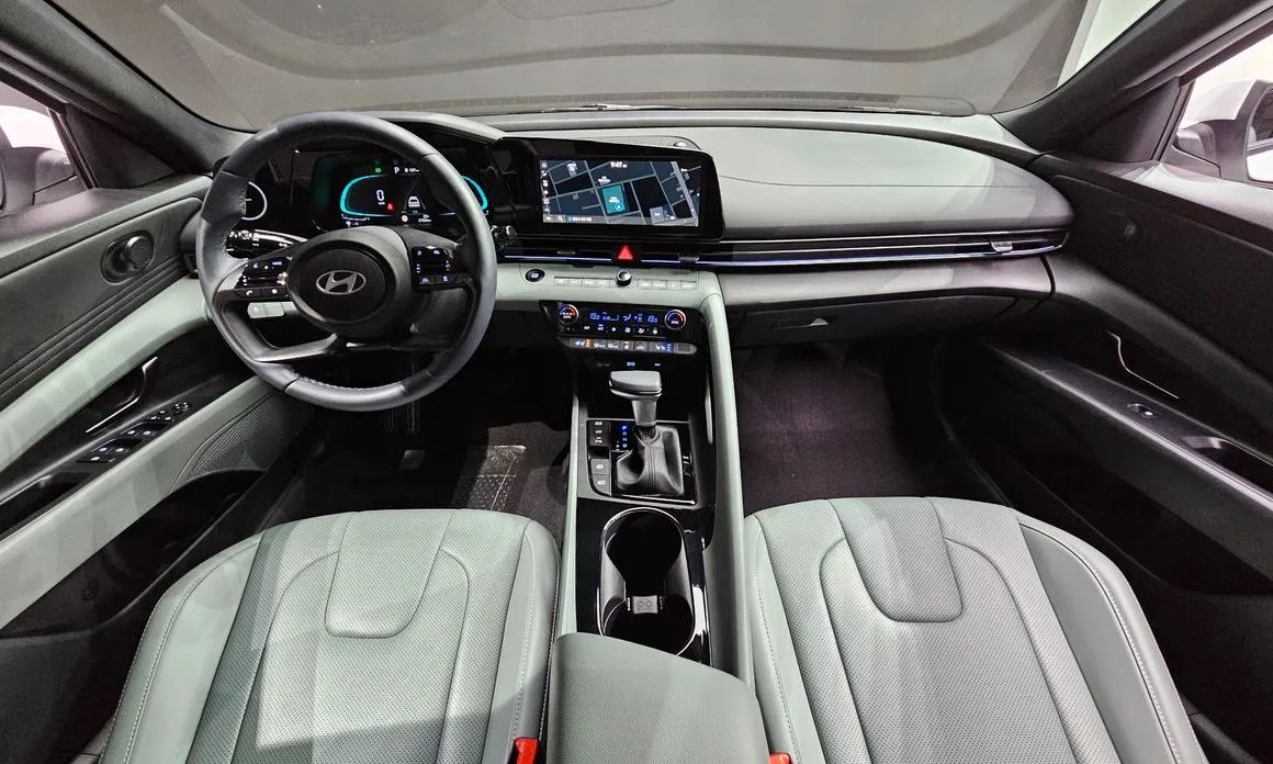 Hyundai AVANTE — фото 9