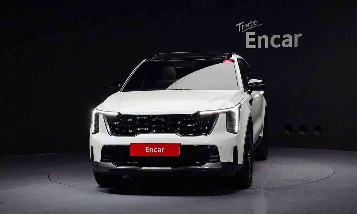 Kia Sorento — фото 7