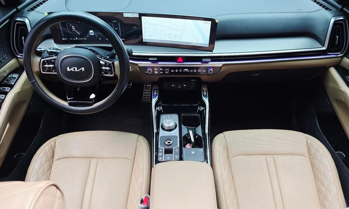 Kia Sorento — фото 8