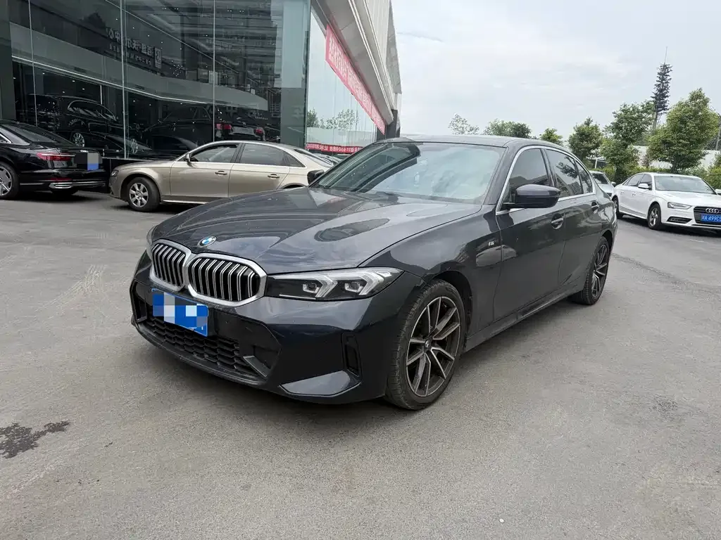 BMW 3 Series — фото 1