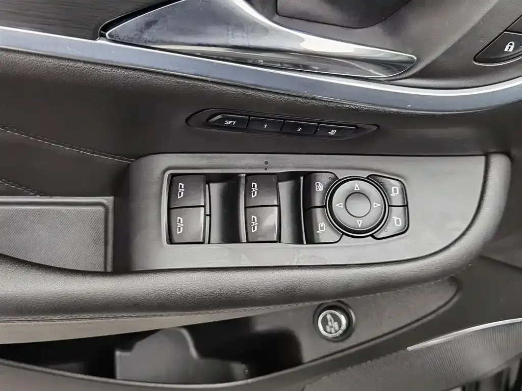 Buick Enclave — фото 4