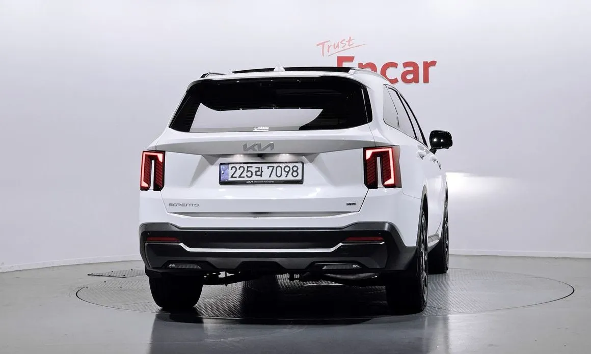 Kia Sorento — фото 4