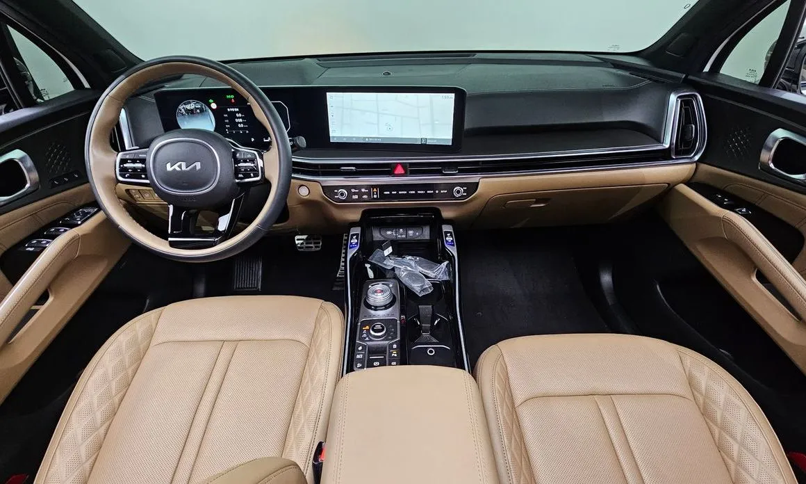 Kia Sorento — фото 6