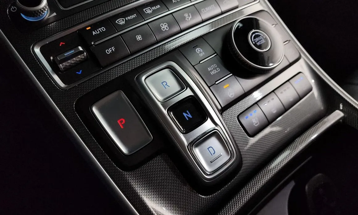 Hyundai Santafe — фото 2