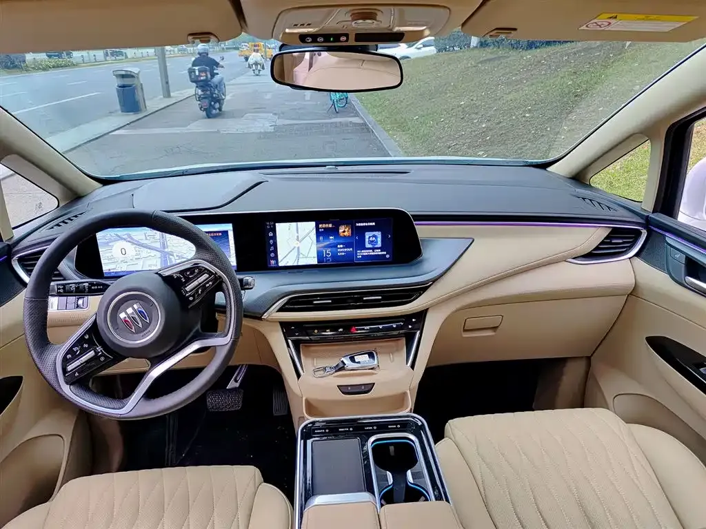 Buick GL8 Hybrid — фото 6