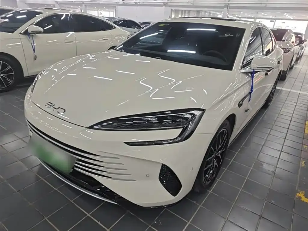 BYD Seal 07 DM-i — фото 3