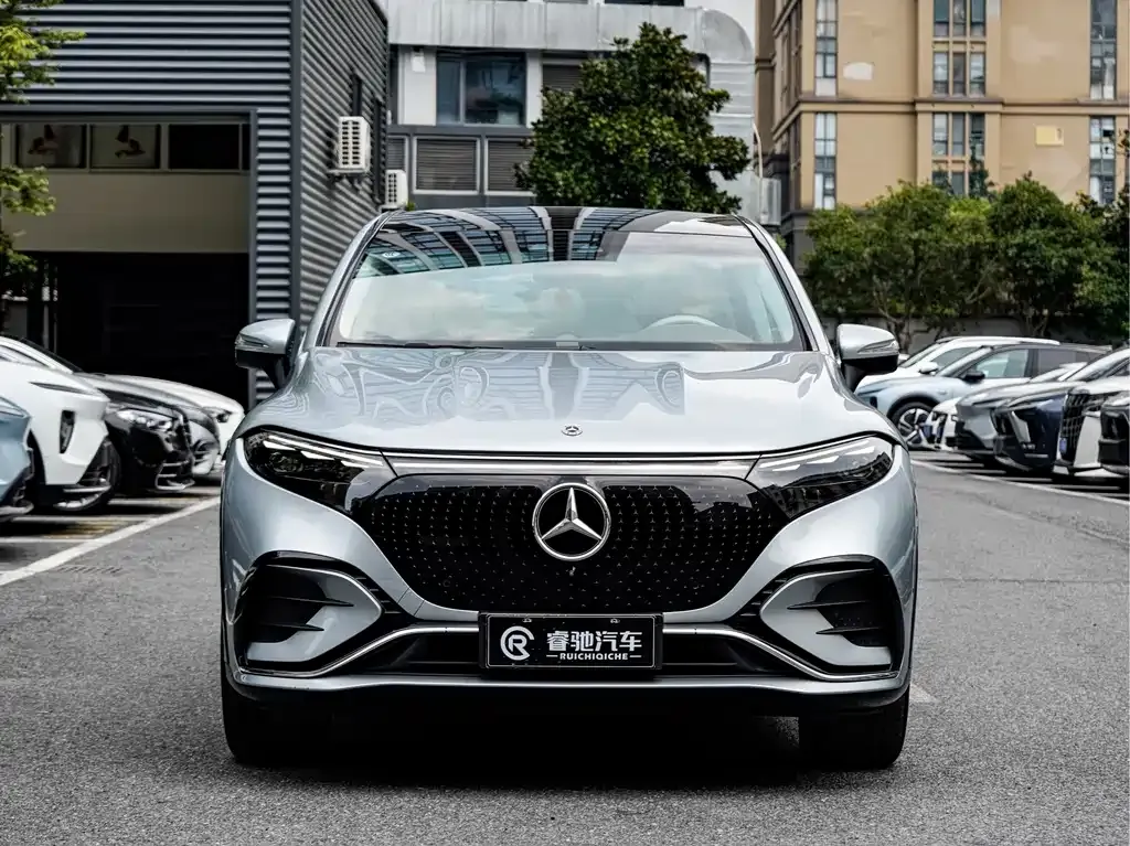 Mercedes-Benz EQS SUV — фото 2