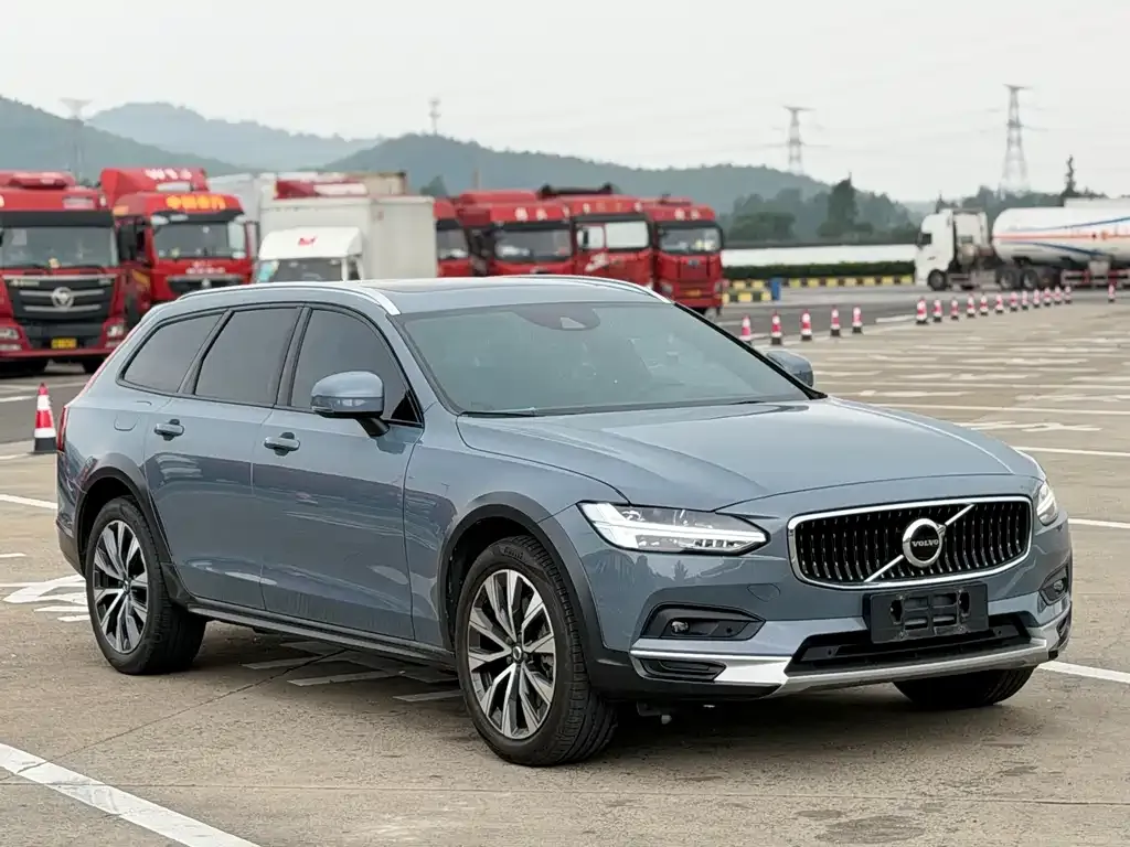 Volvo V90 — фото 8