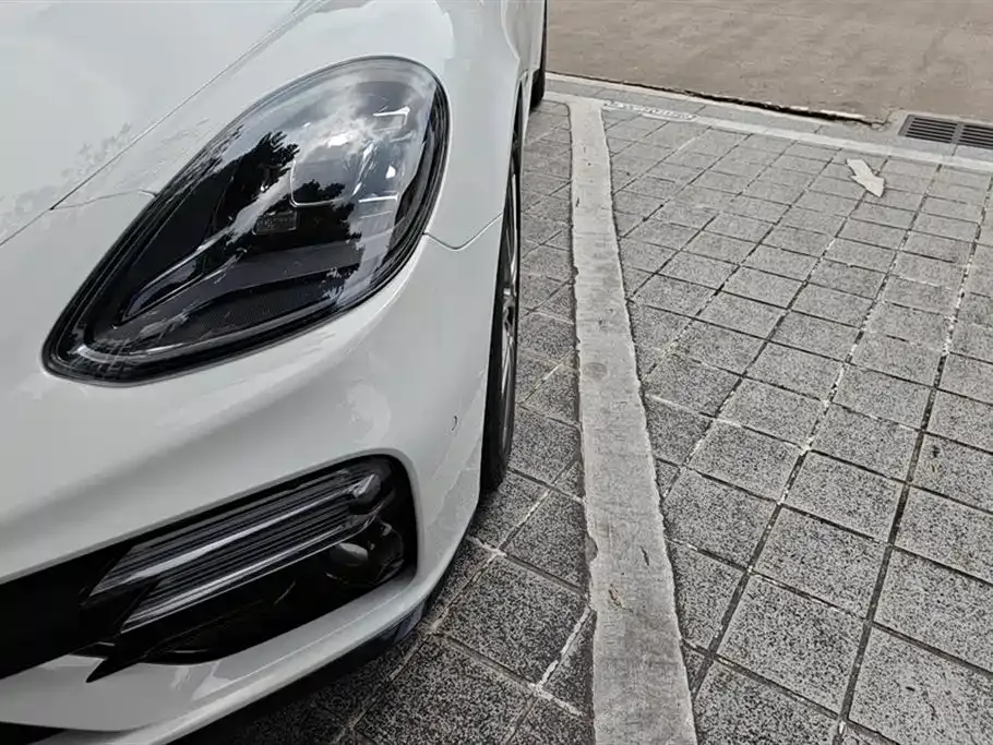 Porsche Panamera — фото 5