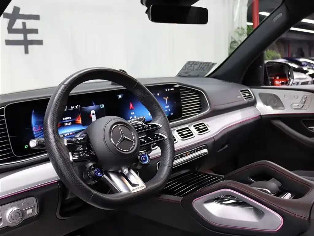 Mercedes-Benz GLE AMG — фото 8