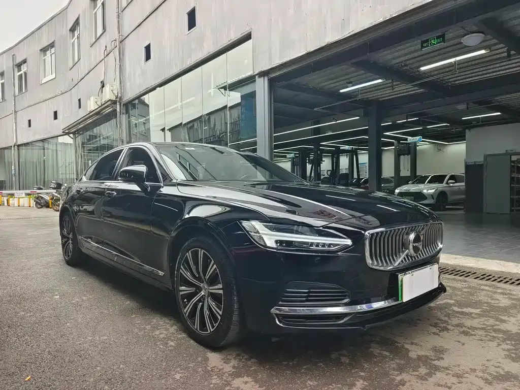 Volvo S90 PHEV — фото 9