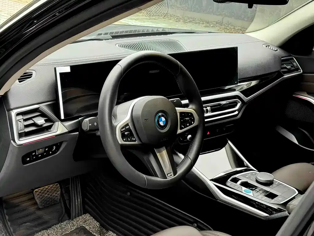 BMW i3 — фото 3