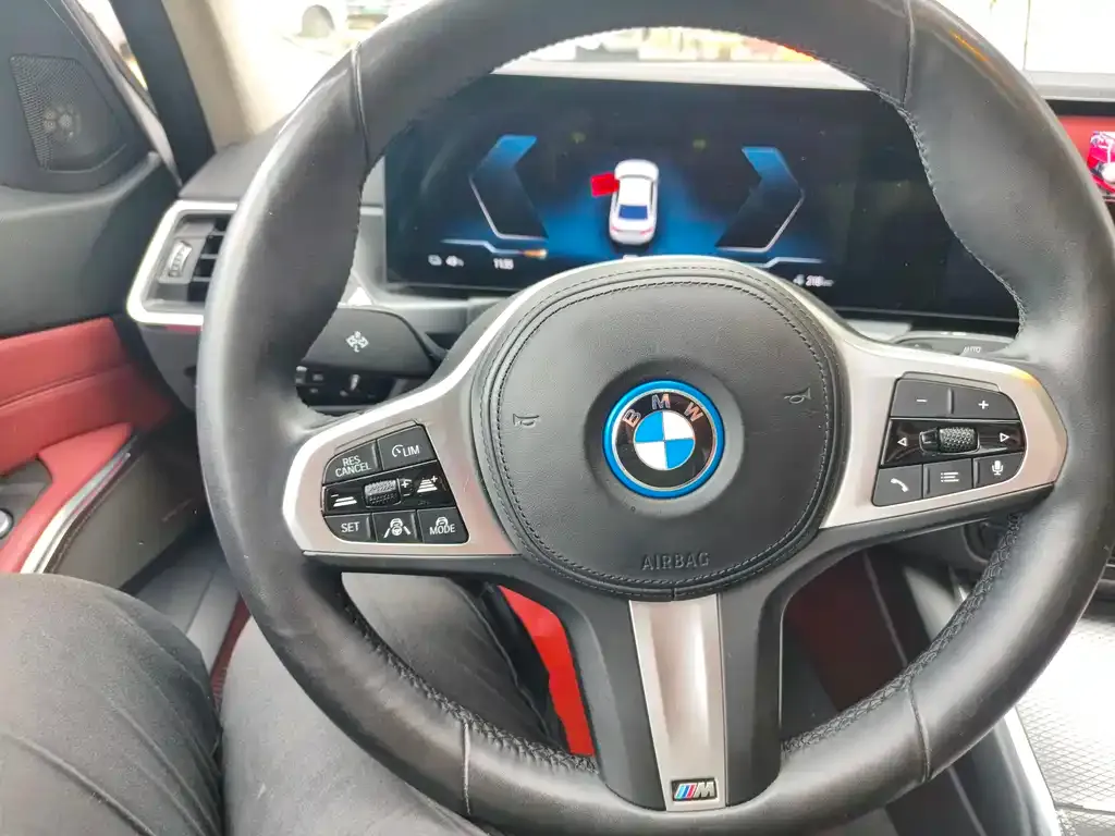 BMW i3 — фото 5