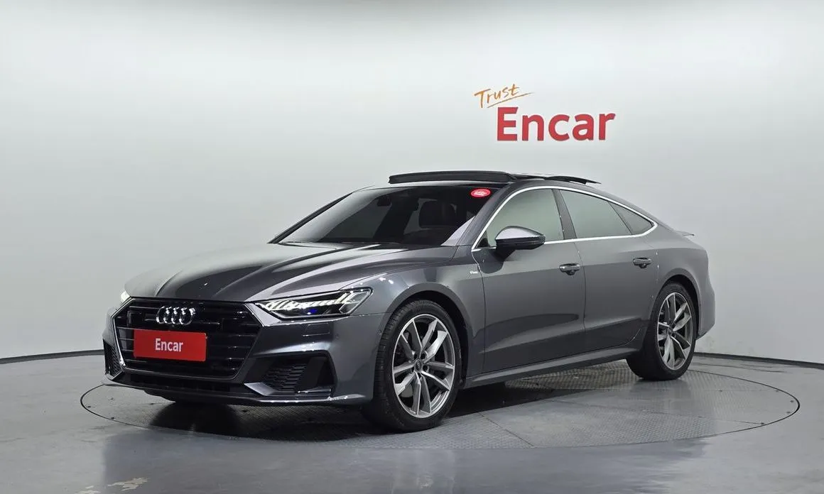 Audi A7 — фото 1
