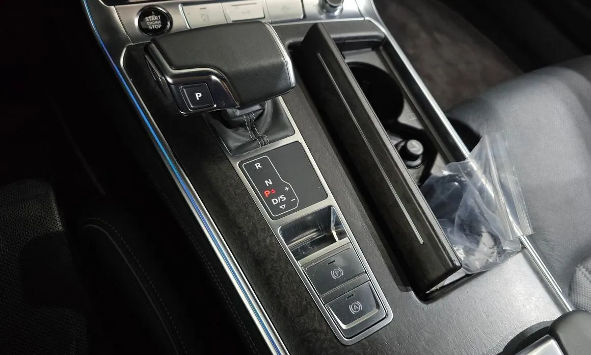 Audi A7 — фото 10
