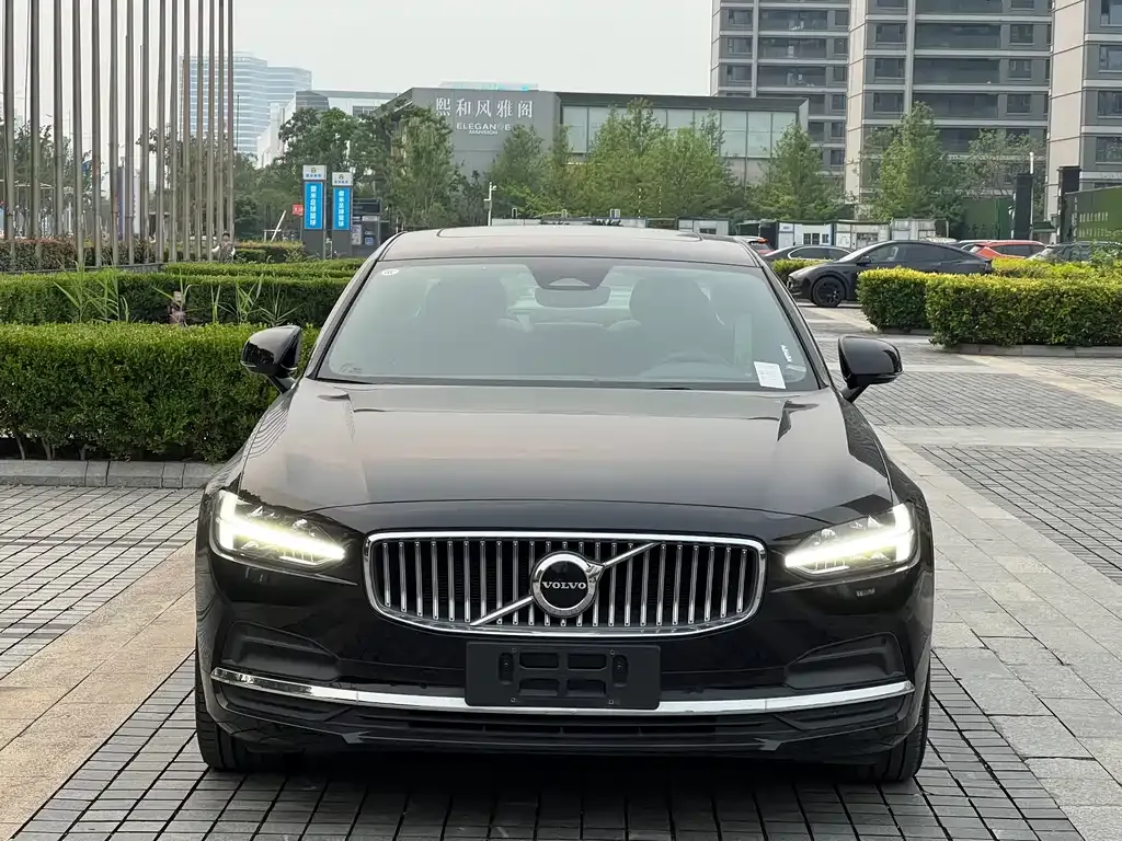 Volvo S90 — фото 5
