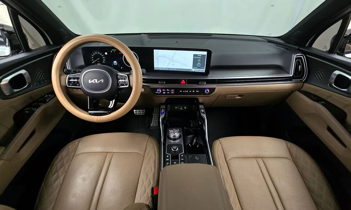 Kia Sorento — фото 4