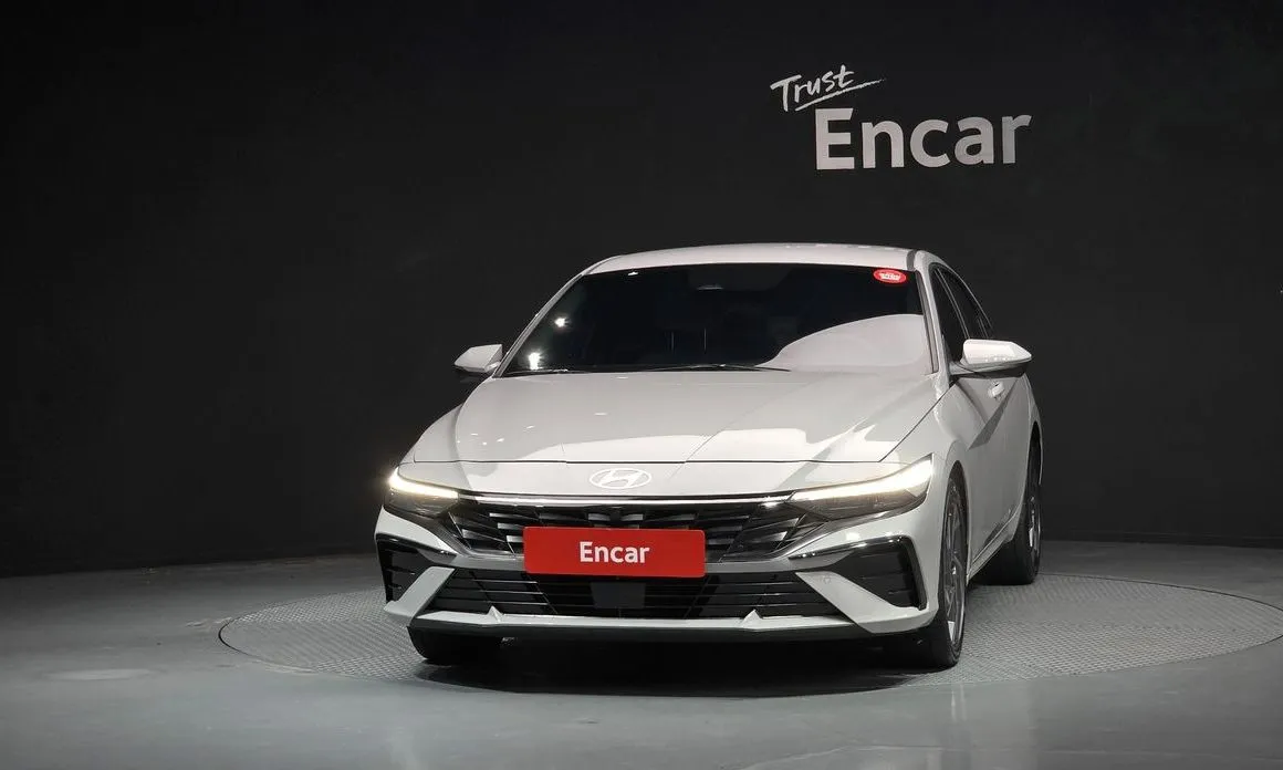 Hyundai AVANTE — фото 4
