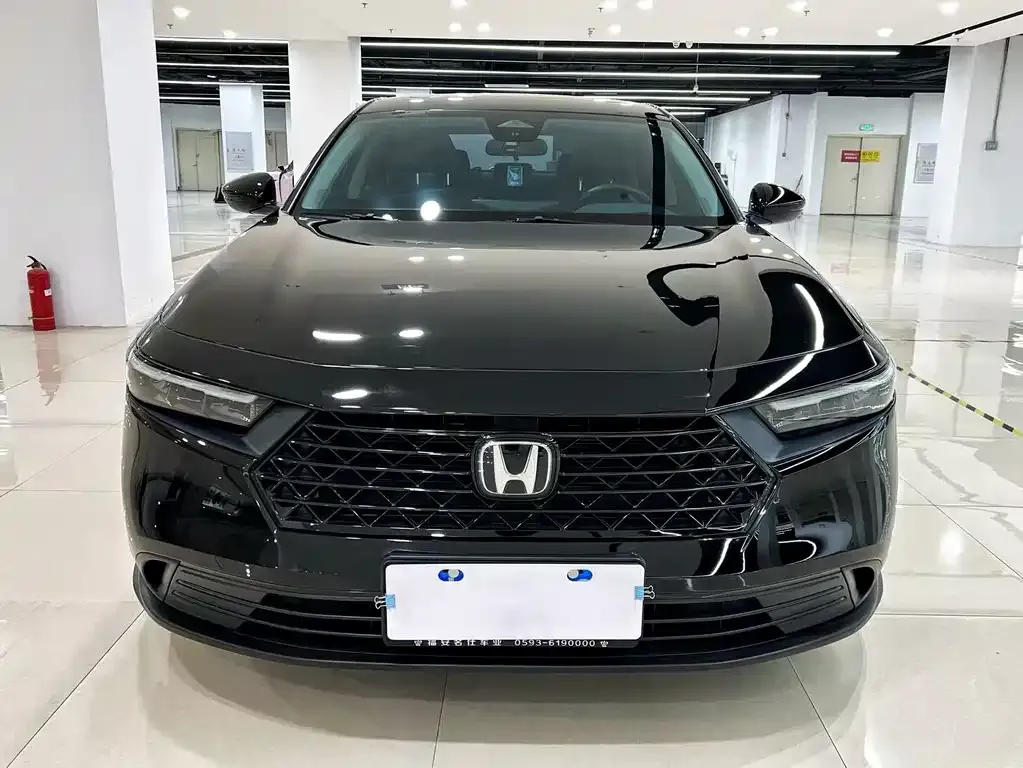 Honda Accord — фото 3