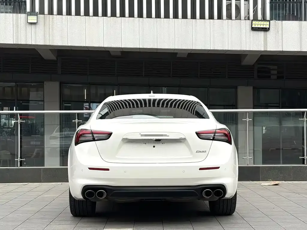 Maserati Ghibli — фото 5