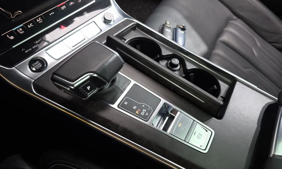 Audi A7 — фото 10