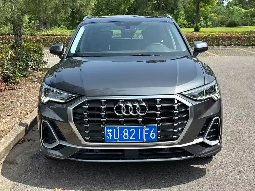 Audi Q3 — фото 9