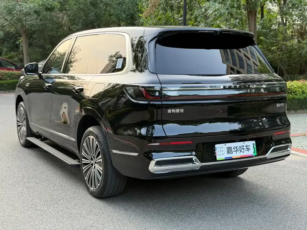 Geely Galaxy M9 — фото 9