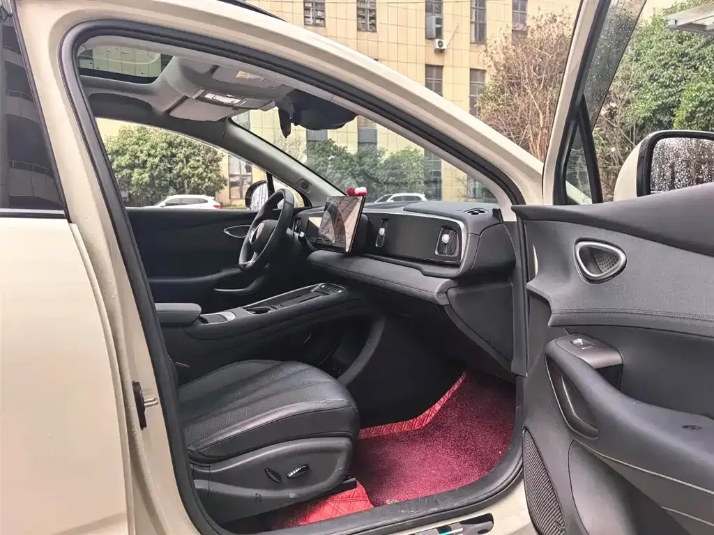 BYD Hiace 05 EV — фото 4