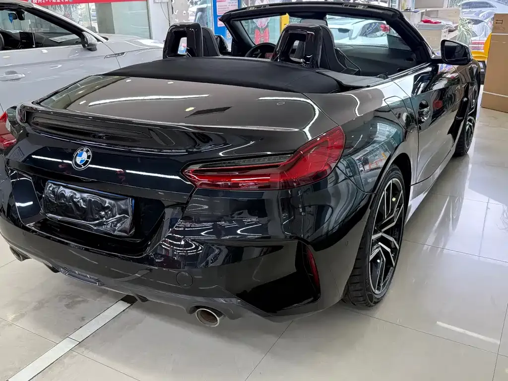 BMW Z4 — фото 4
