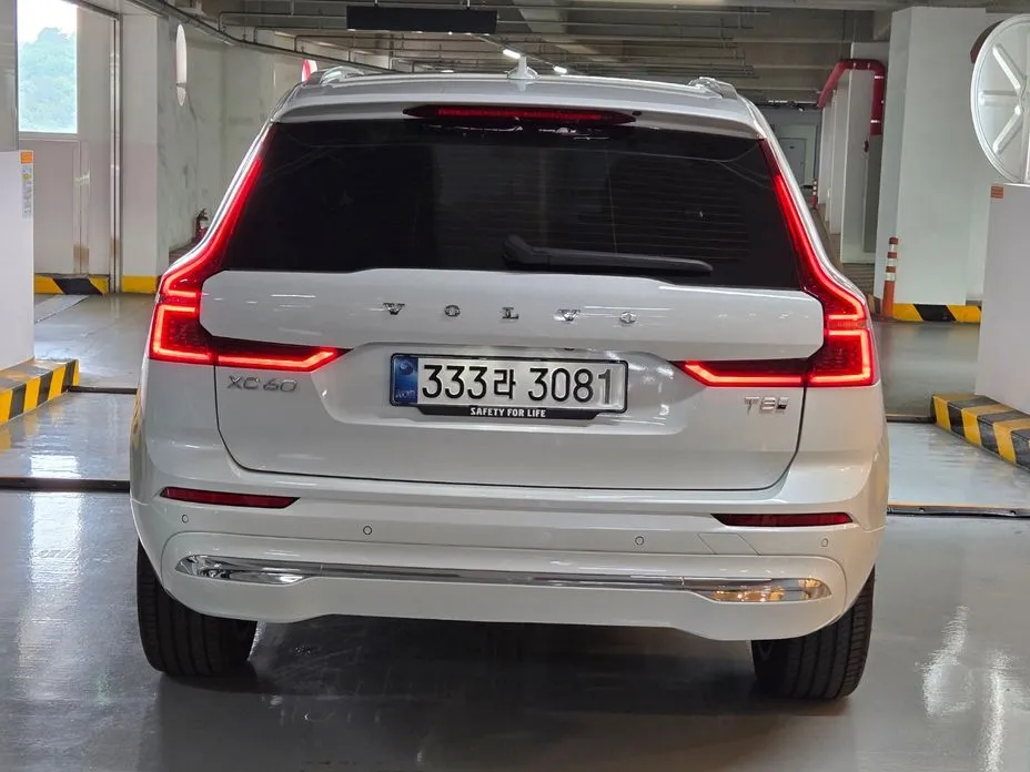 Volvo XC60 — фото 7