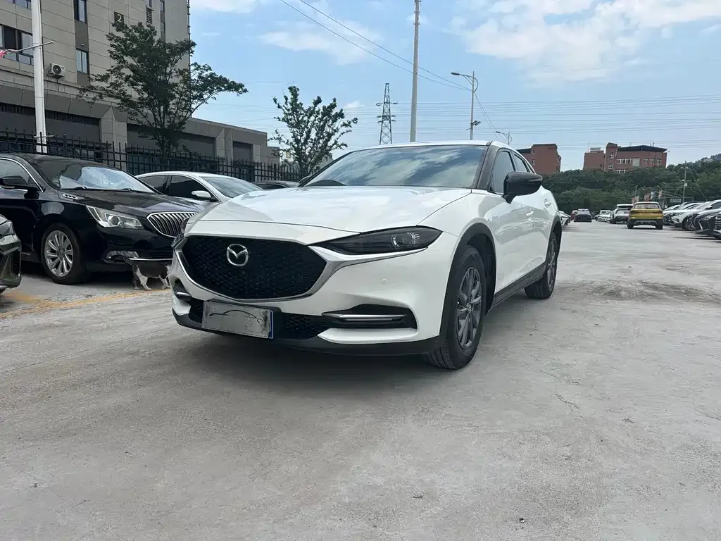 Mazda CX-4 — фото 1