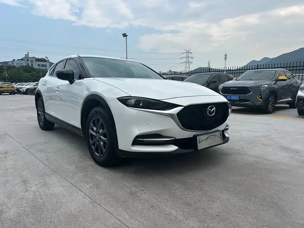 Mazda CX-4 — фото 3