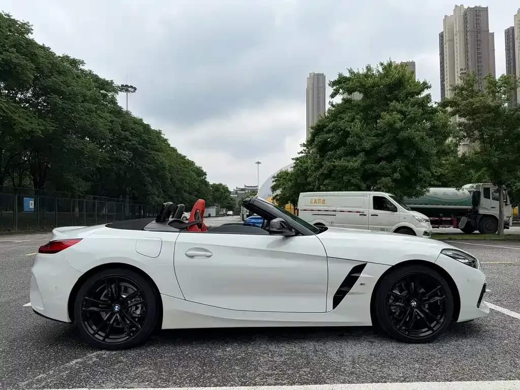 BMW Z4 — фото 5