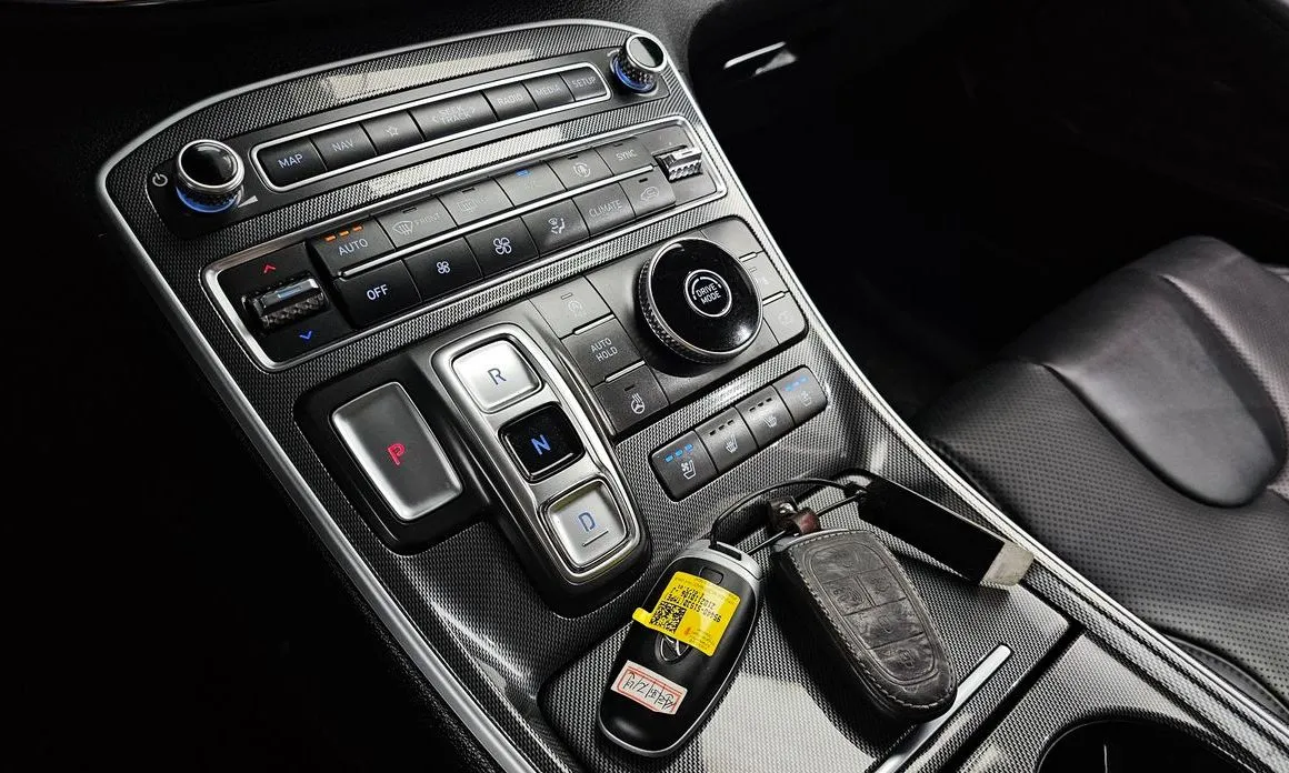 Hyundai Santafe — фото 4