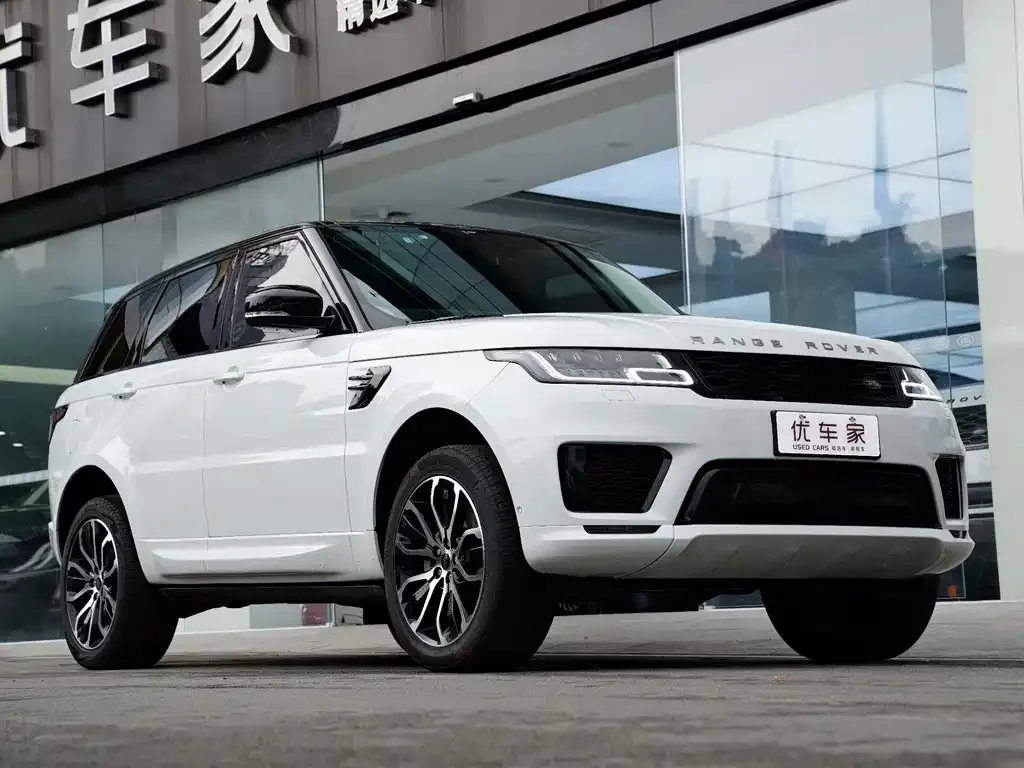 Land Rover Sport — фото 1