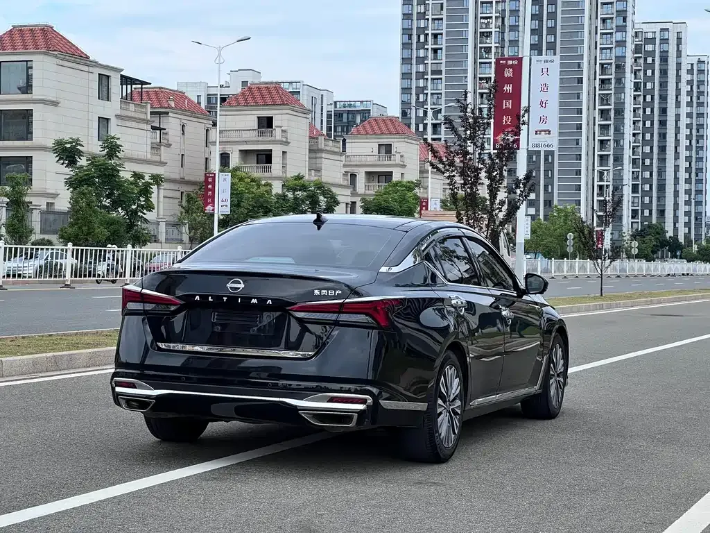Nissan Teana — фото 5