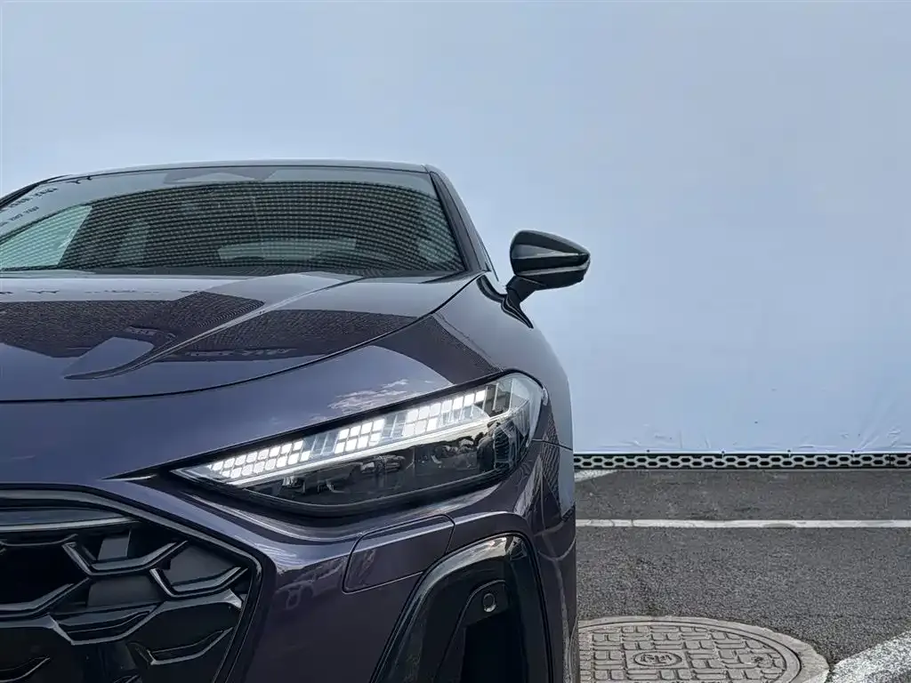 Audi A5L — фото 3
