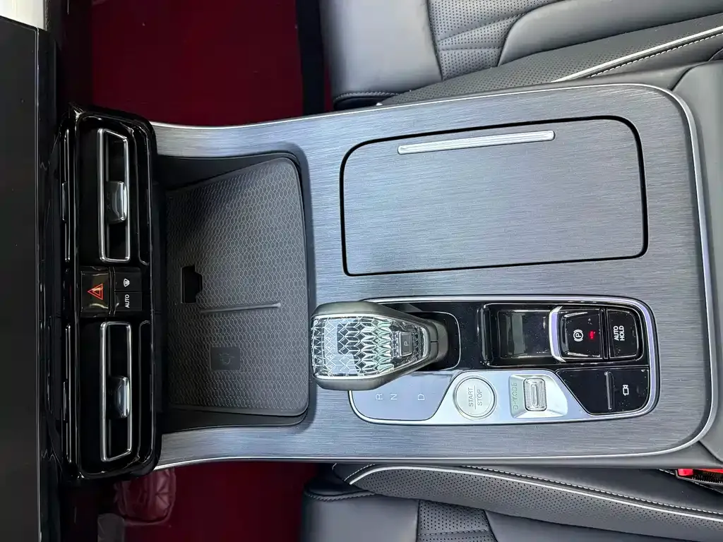 GAC Motor Trumpchi GS8 — фото 3
