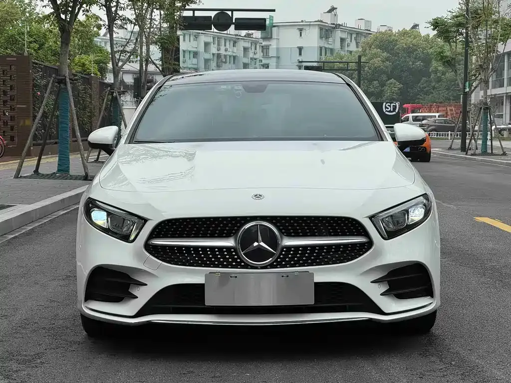 Mercedes-Benz A-Class — фото 4