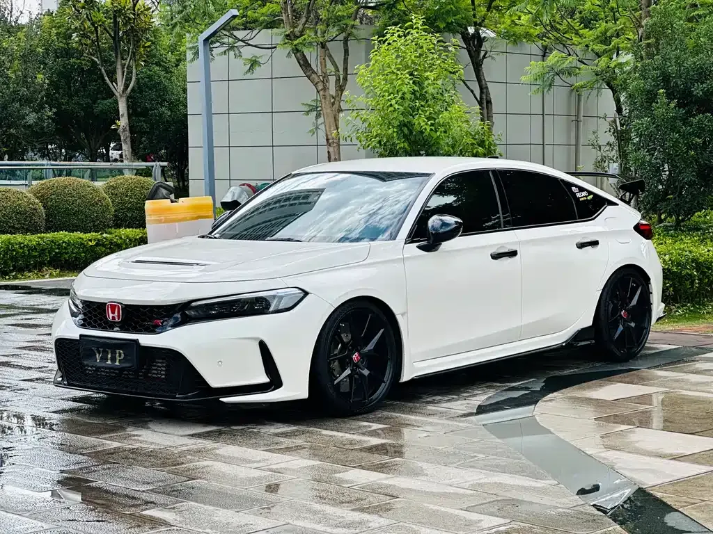 Honda Civic (Import) — фото 1