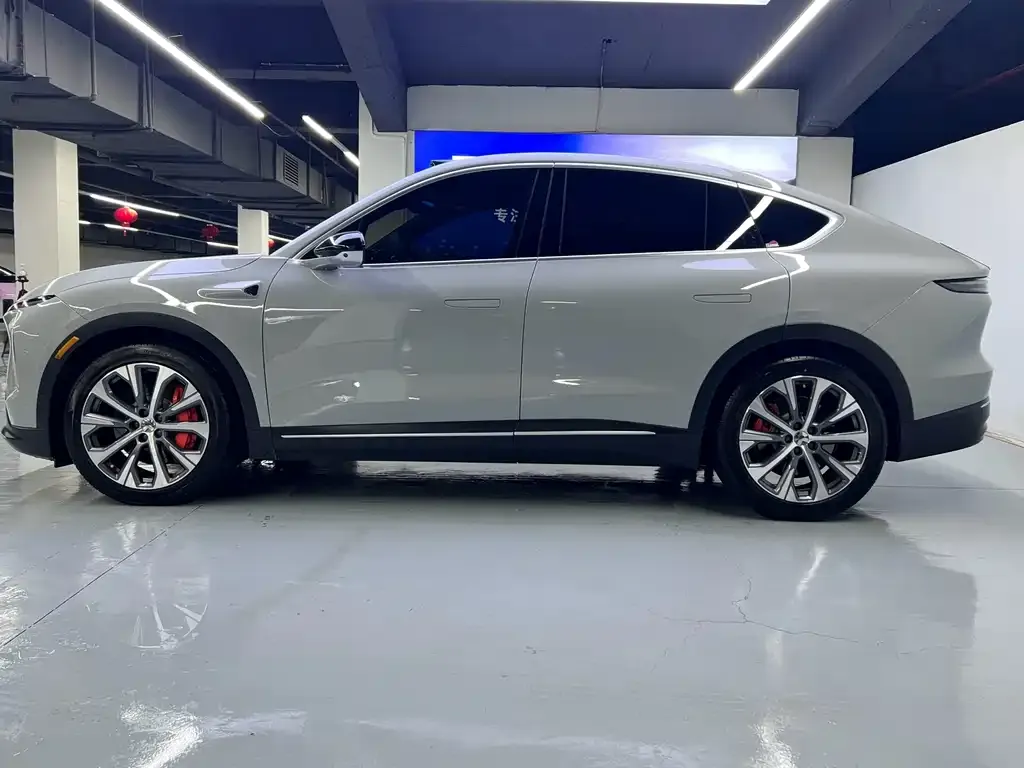NIO EC7 — фото 9